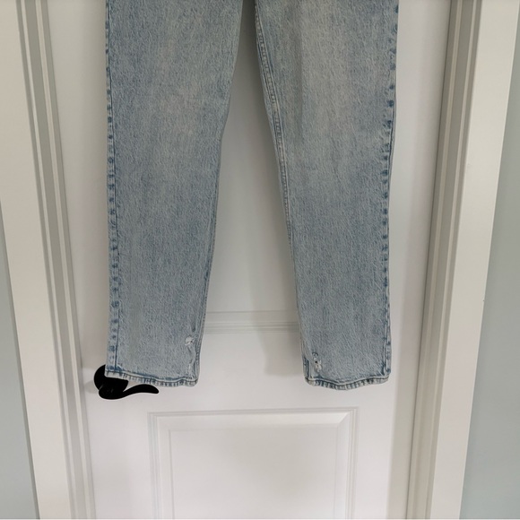 Abercrombie & Fitch Ultra High Rise 90s Straight Jean (Curve love) Size 27 - Picture 4 of 6